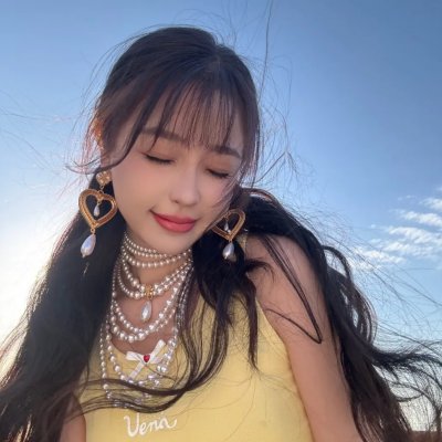 海的巨人海报